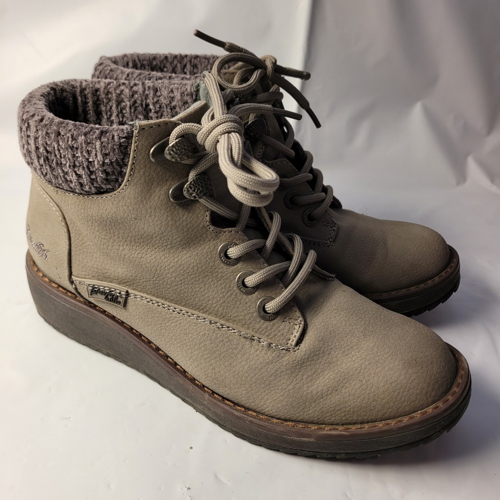 Blowfish Malibu Ankle Boots Womens 8 Taupe Knit Collar Wedge B138 Lace Up